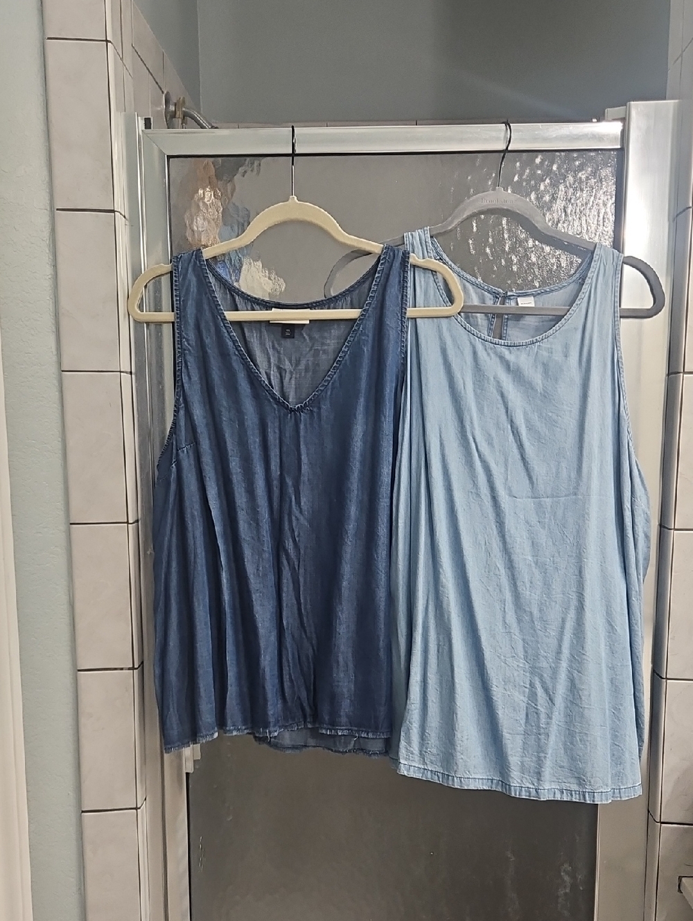 Two for 1 Universal Thread / Old Navy Denim-Look Tank Tops